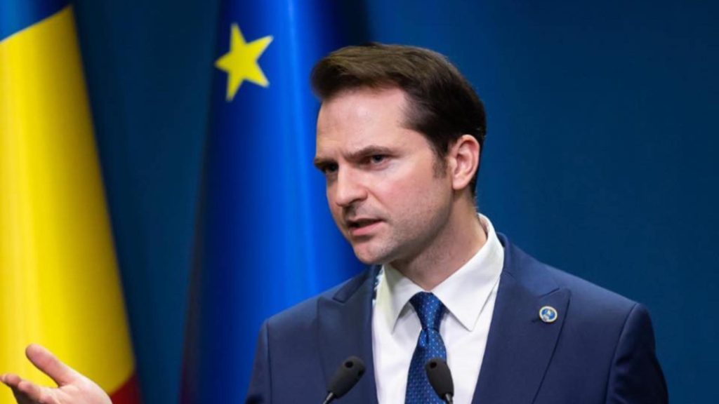 Burduja sesizeaza DIICOT pentru informatii false despre vanzarea lacurilor