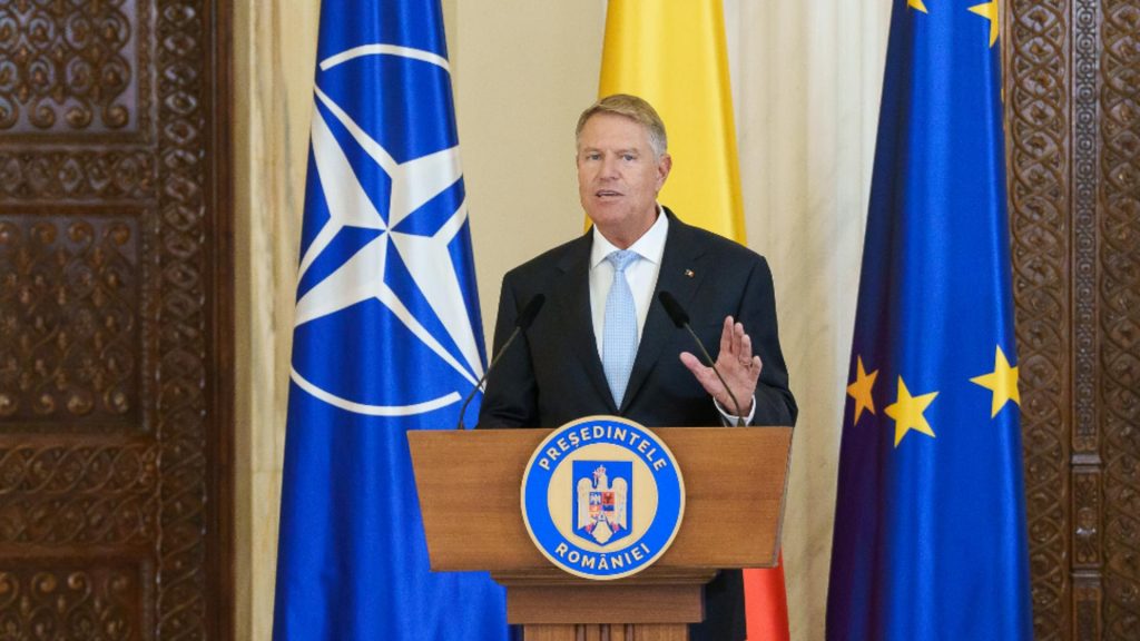 Telefoane secrete la Cotroceni Iohannis informat despre campania ilegala