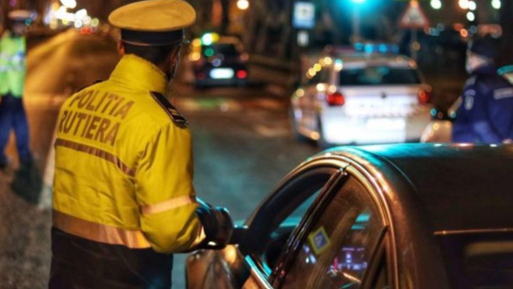 Un sofer problematic prins fara ITP RCA si cu droguri