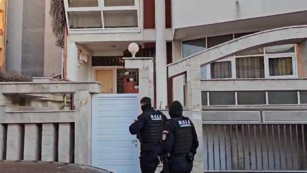 16 retinuti de DNA pentru mita de peste 6 milioane euro in Portul Constanta Se verifica contractele recente