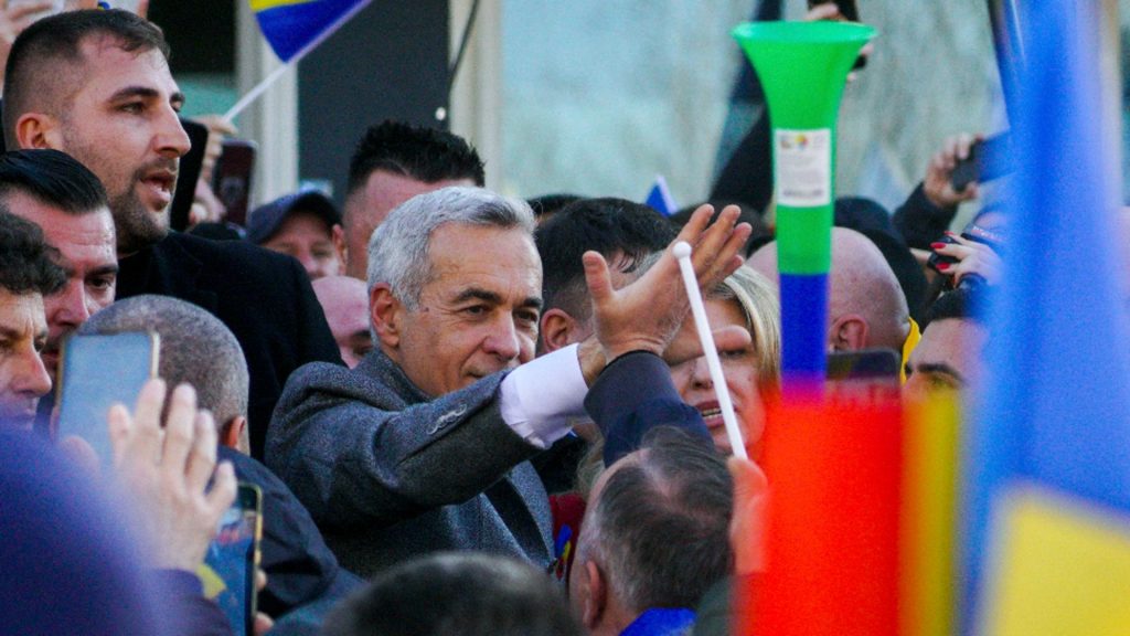 AUR strange semnaturi pentru Calin Georgescu la prezidentiale