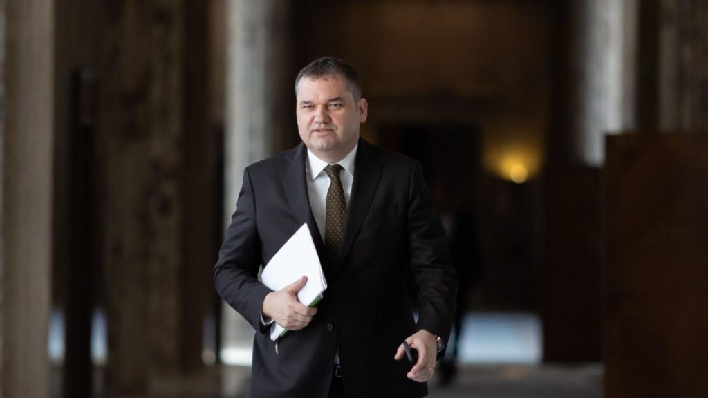Ce se intampla cu taxa pentru extras CF