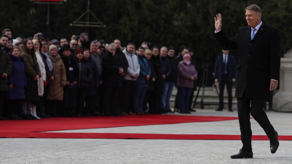 Pretentiile faraonului ar putea ramane nesatisfacute Iohannis ar putea primi doar un apartament de protocol
