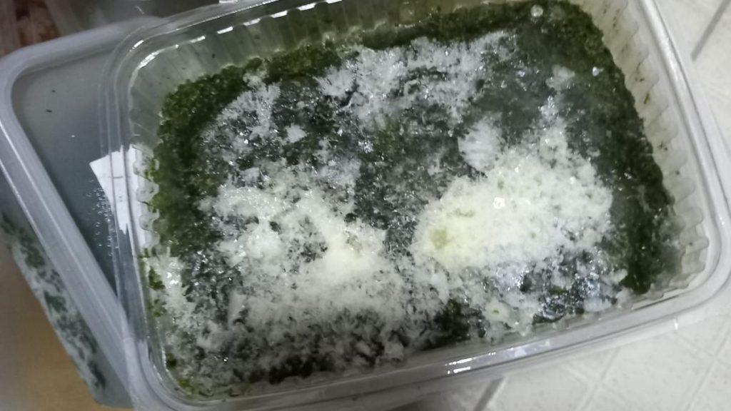 Trei familii spitalizate dupa ce au mancat in Harghita