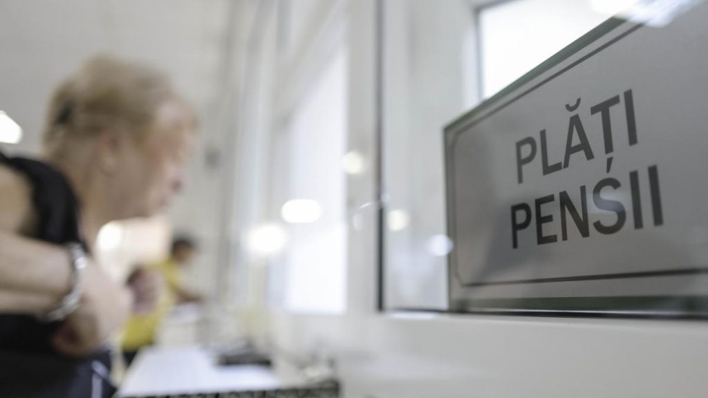 Numarul pensionarilor a scazut in februarie cu 31906 persoane