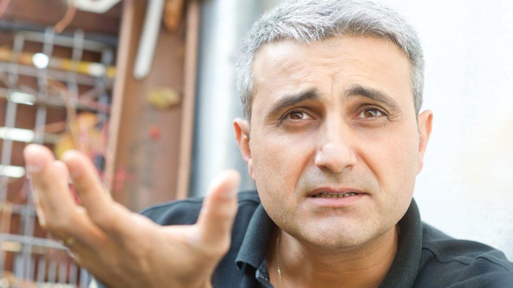 Robert Turcescu atac dur la campania lui Nicusor Dan In proiectul Nicusor Dan presedinte s au investit multi bani TikTok ul este plin de el