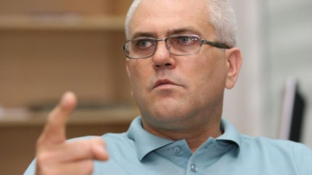 Televiziunea lui Ponta atacuri false asupra sociologului Marius Pieleanu