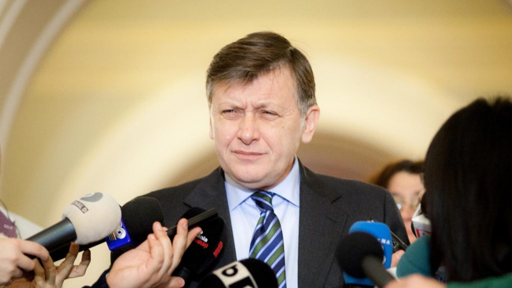 Crin Antonescu Politica externa e in impas nu guvernul Blocajul se rezolva dupa alegeri