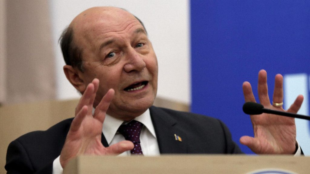 Cum l a sprijinit Securitatea pe Basescu in 2004 Dan Bittman Mi a zis ca daca ii da 2 castiga