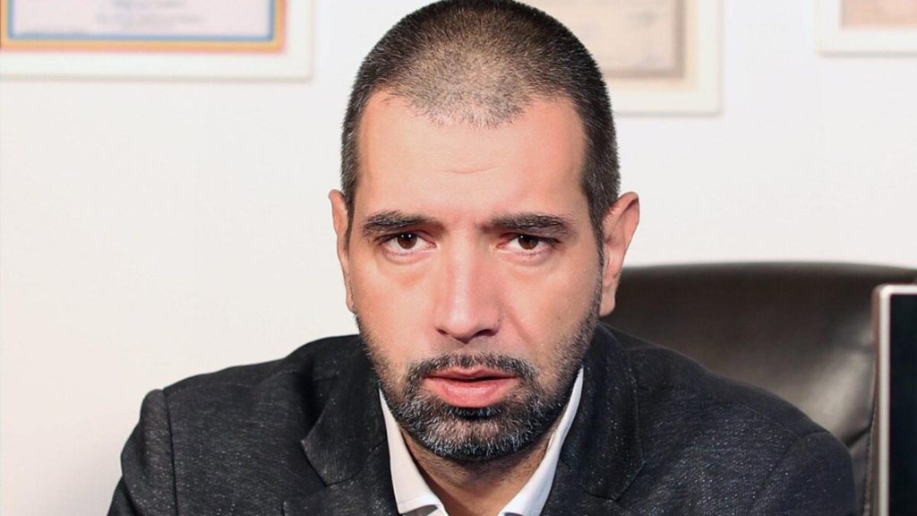 Pe cine sustine sistemul corupt la putere Mihai Bellu Muraru este fratele ambasadorului numit de Iohannis in SUA