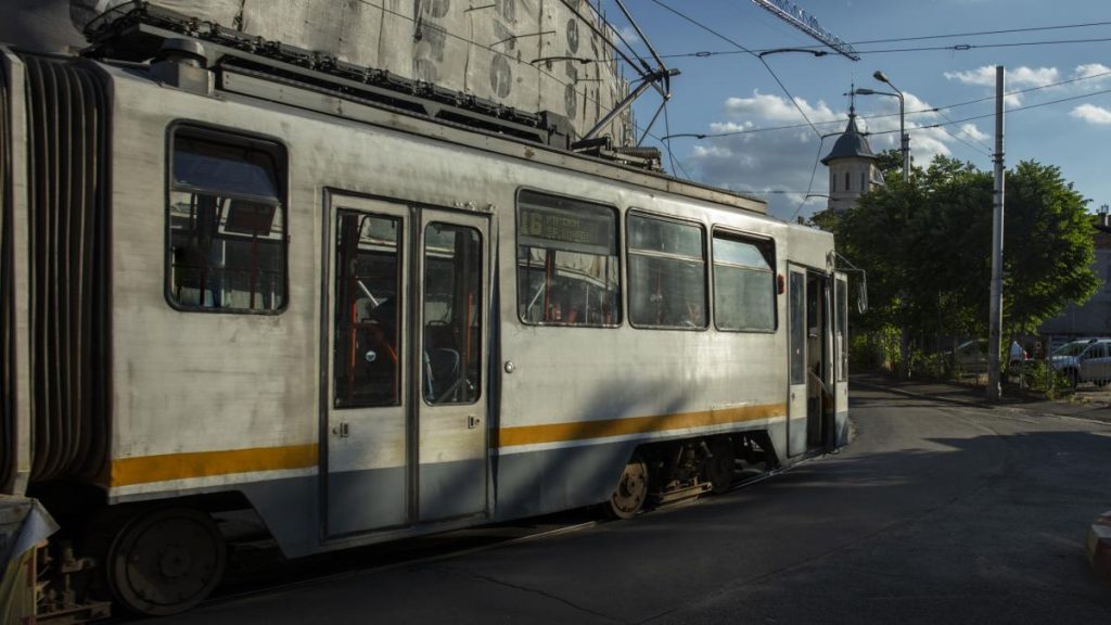 STB opreste tramvaiele pe Basarabia din cauza sinelor