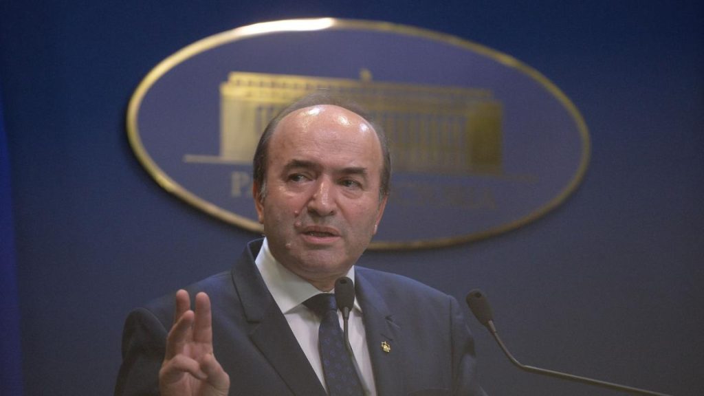 Tudorel Toader despre decizia judecatorului din Ploiesti Are efect zero