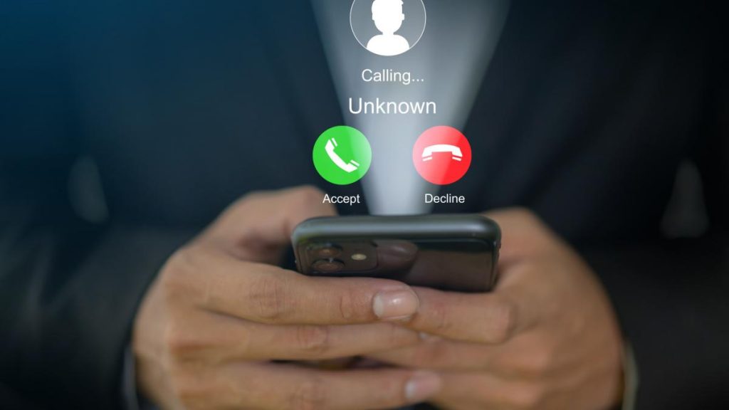 Apelurile false vor fi blocate de ANCOM