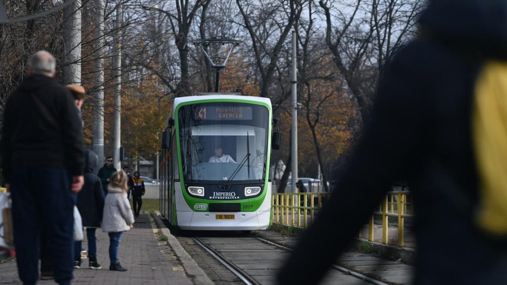 Circulatia tramvaielor pe liniile 25 si 41 este intarupta acest weekend