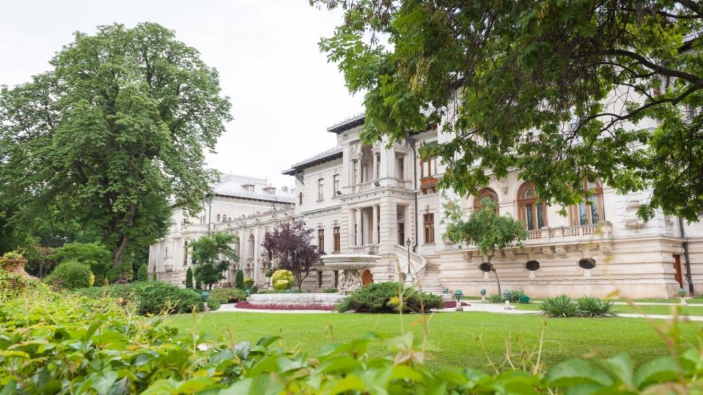 Palatul Cotroceni poate fi vizitat gratuit in weekenduri