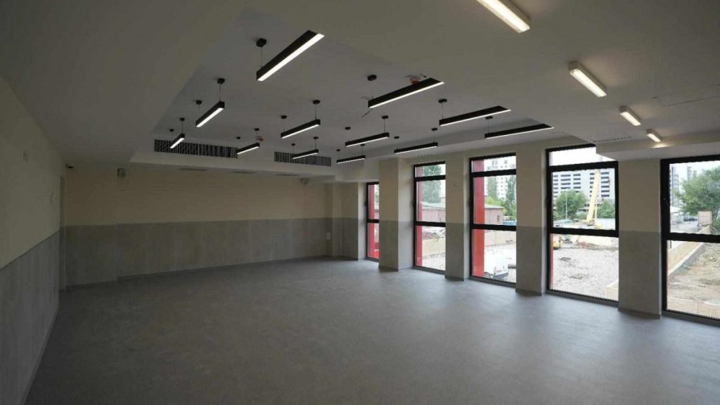 Prima scoala construita in Bucuresti dupa Revolutie