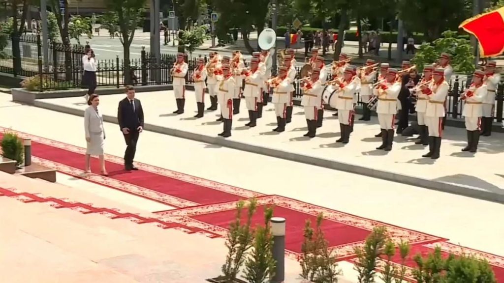 Prima vizita externa a lui Nicusaor Dan in Moldova