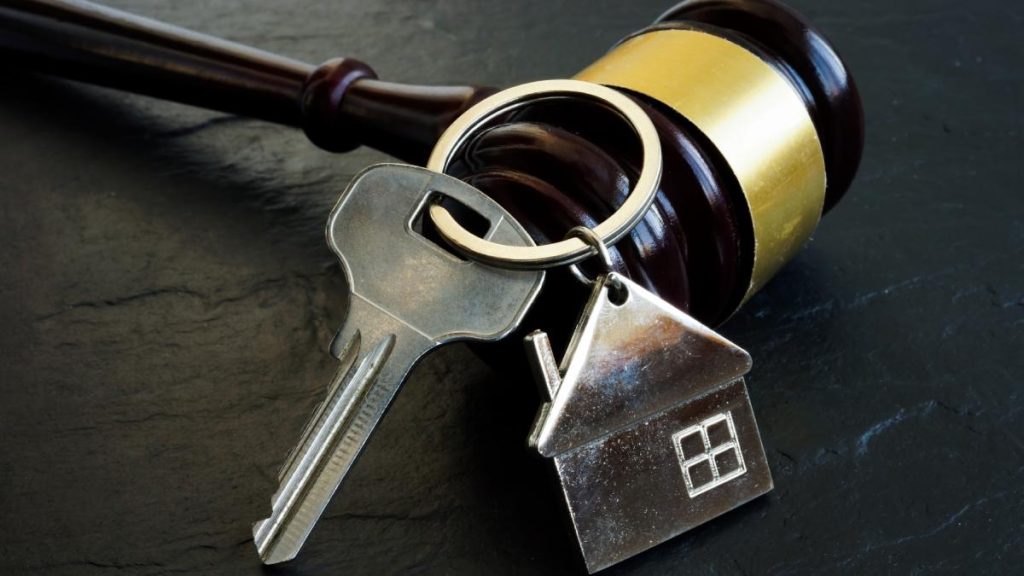 Se schimba procedura pentru retrocedarea proprietatilor confiscate