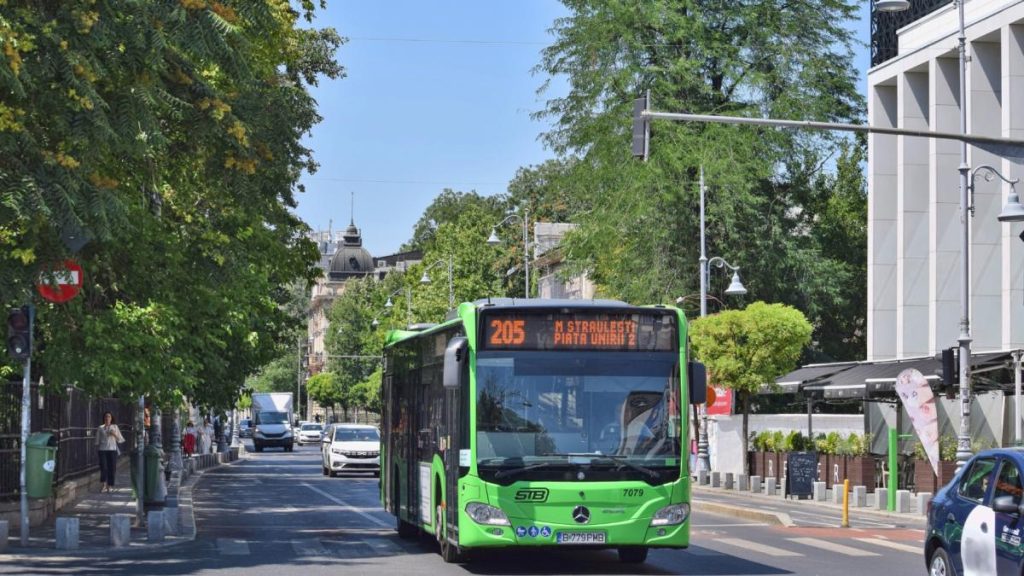 Traseul autobuzului 205 va fi modificat in weekenduri