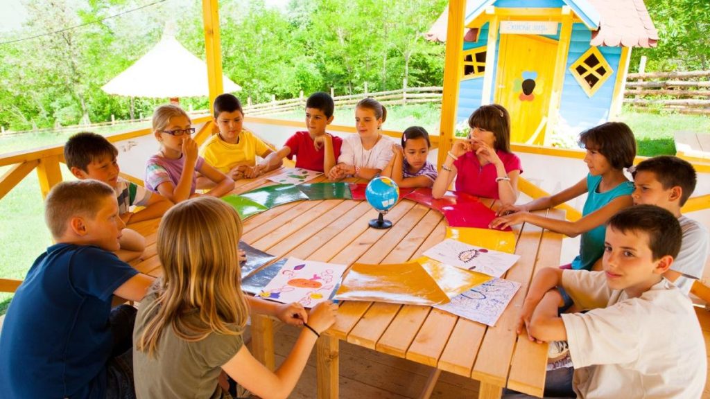 Activitati educationale si recreative pentru copii vara