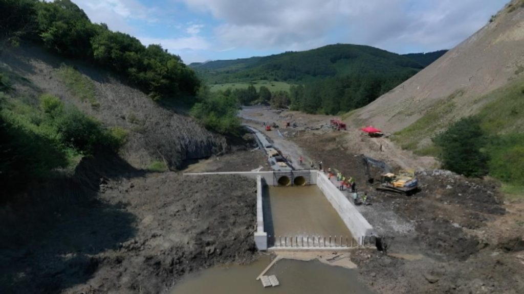 Barajul de deviere a parau lui Praid a cedat