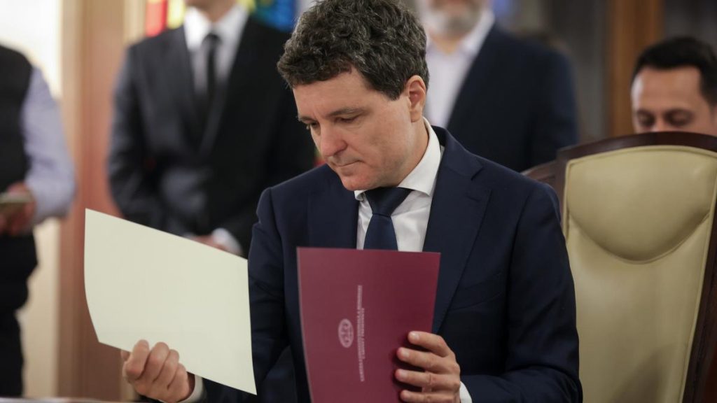 CCR a respins sesizarea lui Nicusor Dan pe legea extremismului