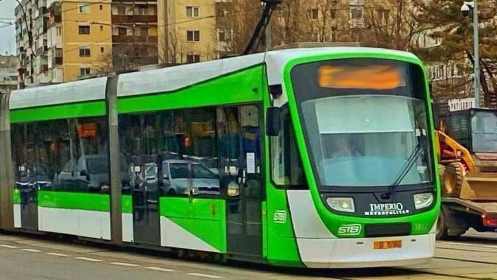 Doua tramvaie s au ciocnit pe Oltenitei cu Giurgiului