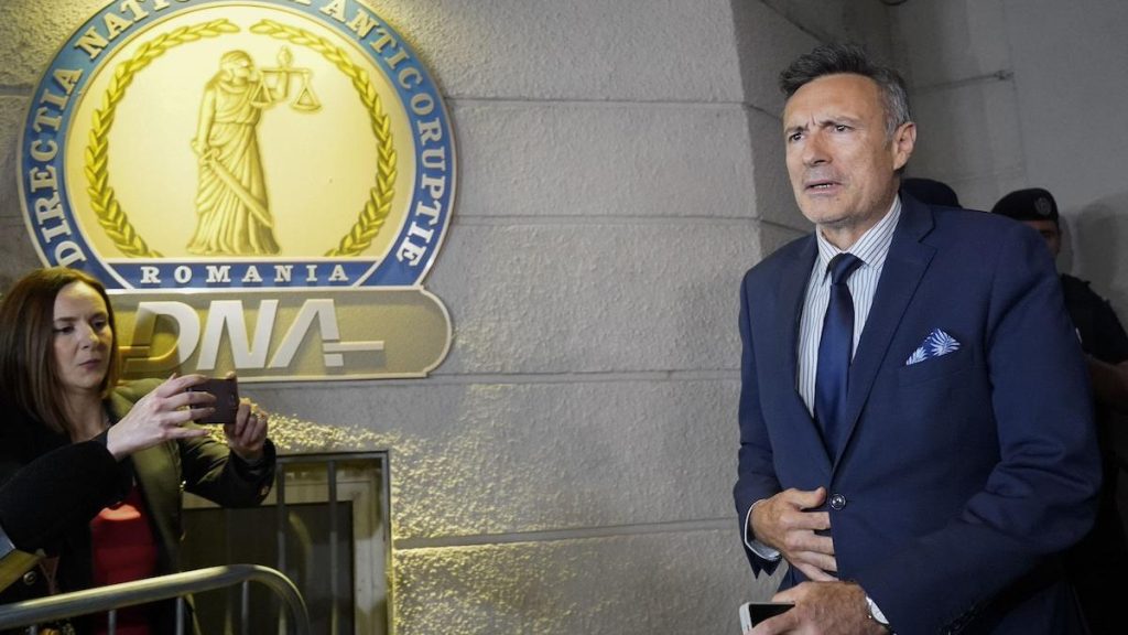 Florian Coldea fost prim adjunct al SRI trimis in judecata