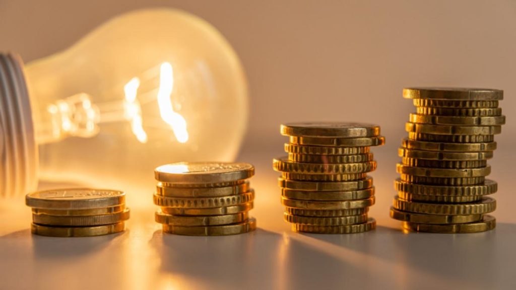 Furnizorii au imbunatatit ofertele de electricitate afirma ANRE