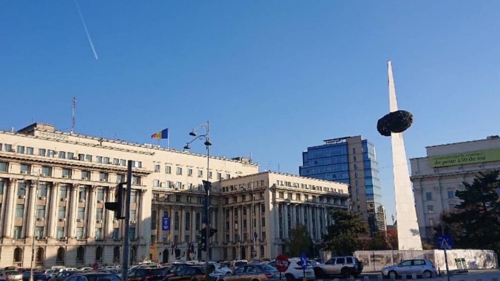 MAI vrea ca Piata Revolutiei sa nu mai fie spatiu public