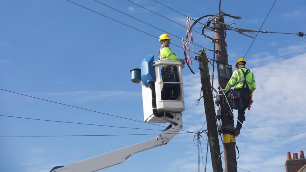 Presedintele ANRE Exista oferte peste cinci lei pe kWh