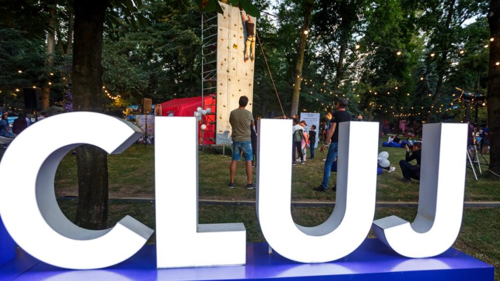 Cazrile in apartamente din Cluj pentru UNTOLD 2025 au preuri exorbitante