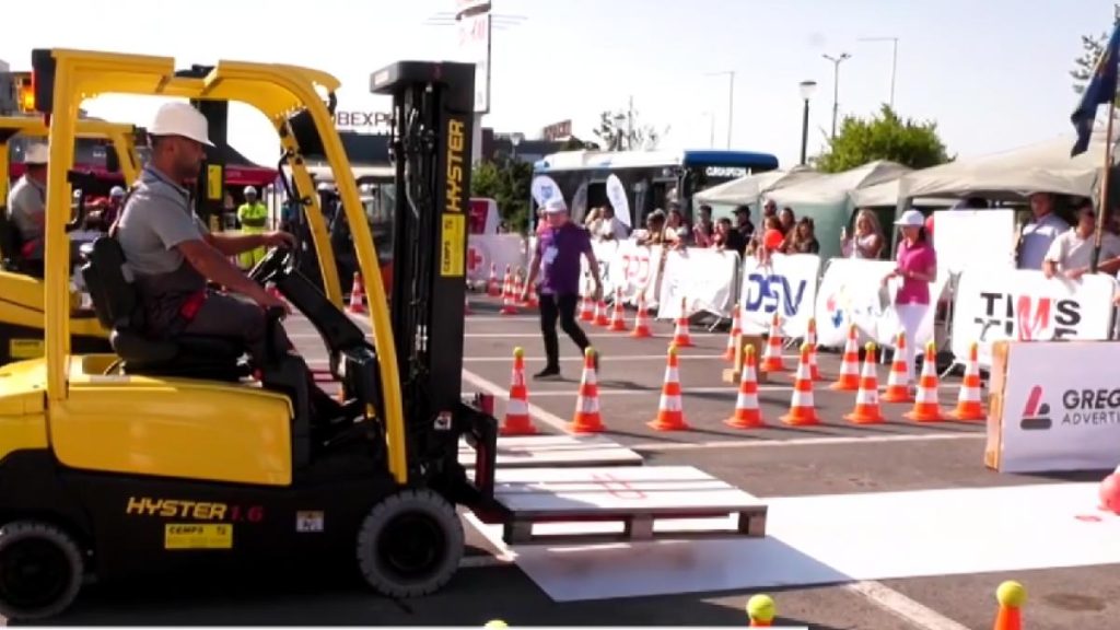 Cei mai buni motostivuitoristi din tara la competitia Motostivuitoristul in Arena Constanta