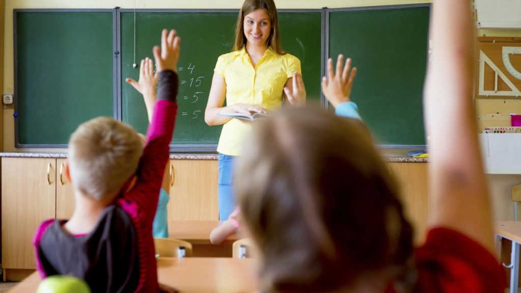 Reguli noi pentru bursele scolare propuse de Ministerul Educatiei