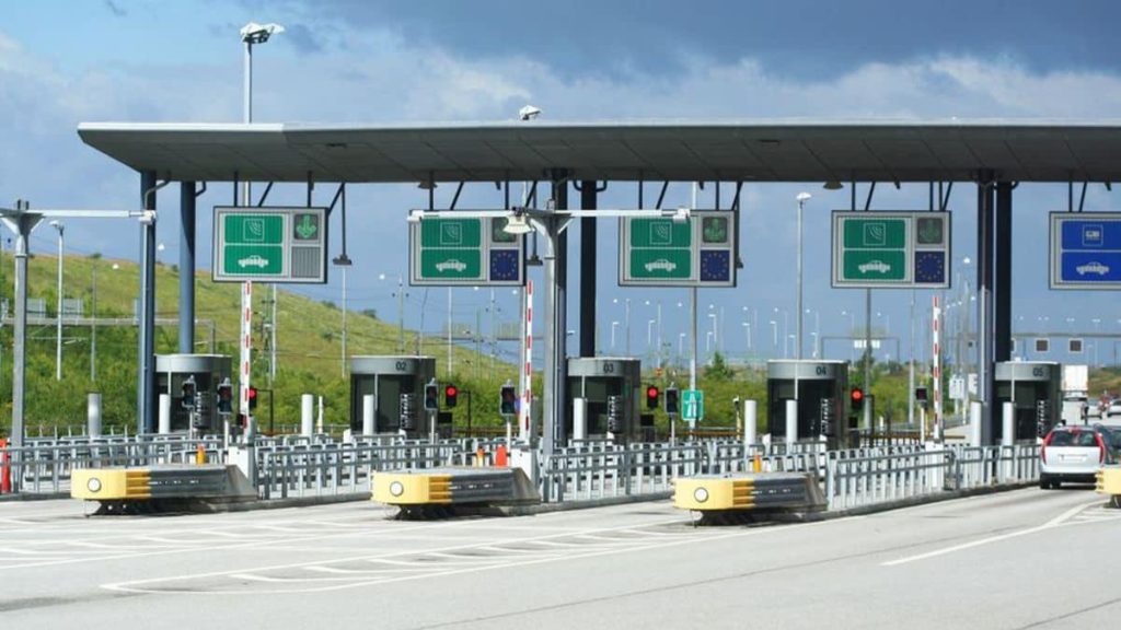 Taxele de trecere a podurilor pe Dunare cresc