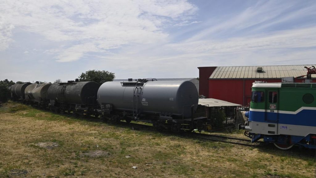 Tren marfa deraiat la Agigea trafic oprit Constanta