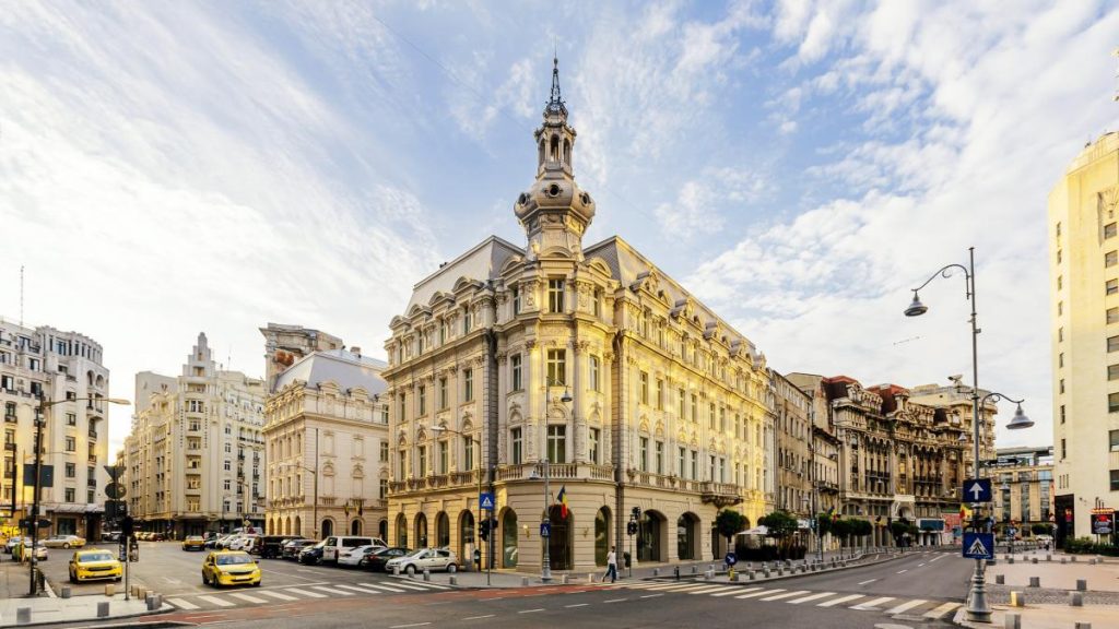 Bucuresti capitala poeziei 30 de tari 224 de lecturi