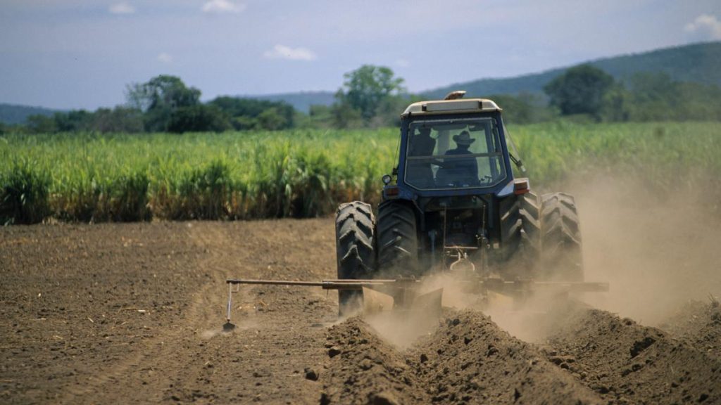 Florin Barbu anunta masurile PSD pentru agricultura Fermierii recupereaza taxe si impozite Rabla pentru tractoare reluata