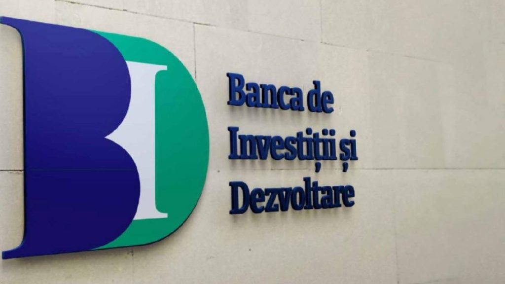 Guvernul a infiintat o banca de state fara credite
