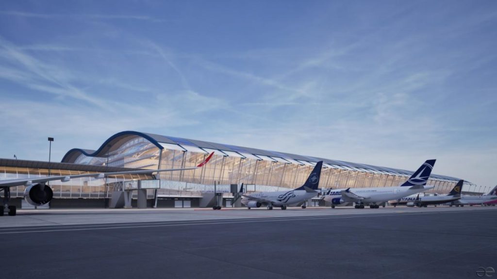 Incident aviatic la Aeroportul Henri Coanda drone civila aproape de pista