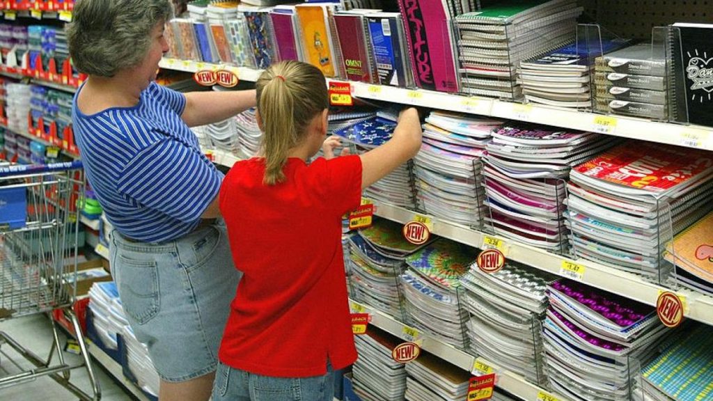 Noul an scolar cost prinii pn la 1500 lei