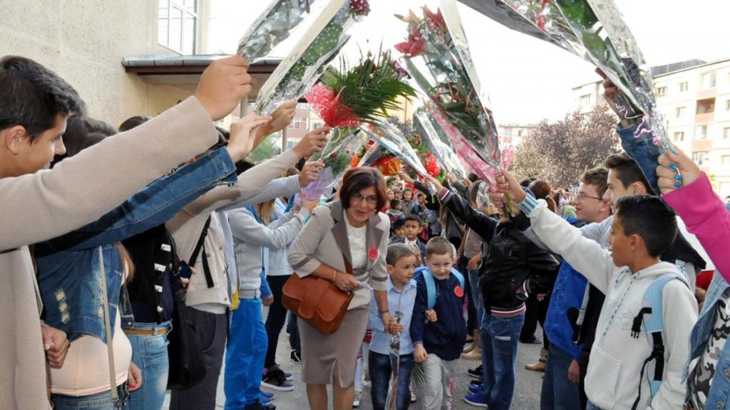 Prima zi de scoala in clasa pregatitoare activitati si mesaje pentru copii
