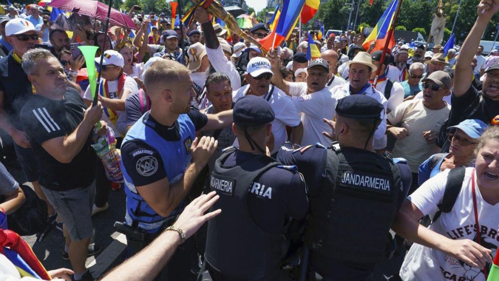 Sindicalistii din administratie nu s au inteles cu Bolojan